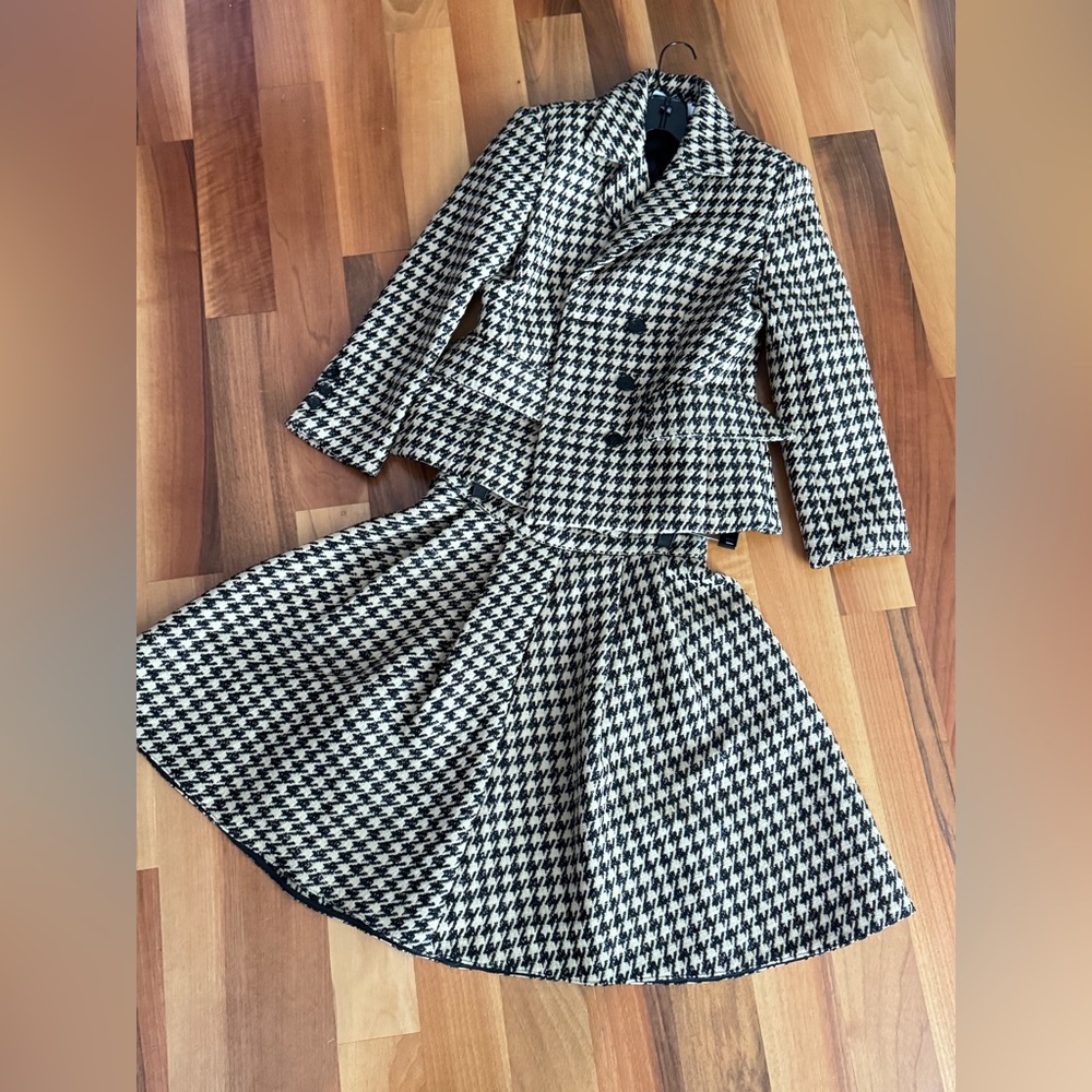 Houndstooth Double-Breasted Coat and skirt size S TWO PIECES